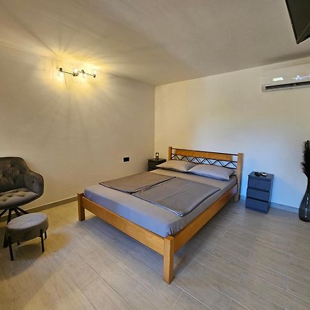 Keser Apartments Rovinj Exteriör bild