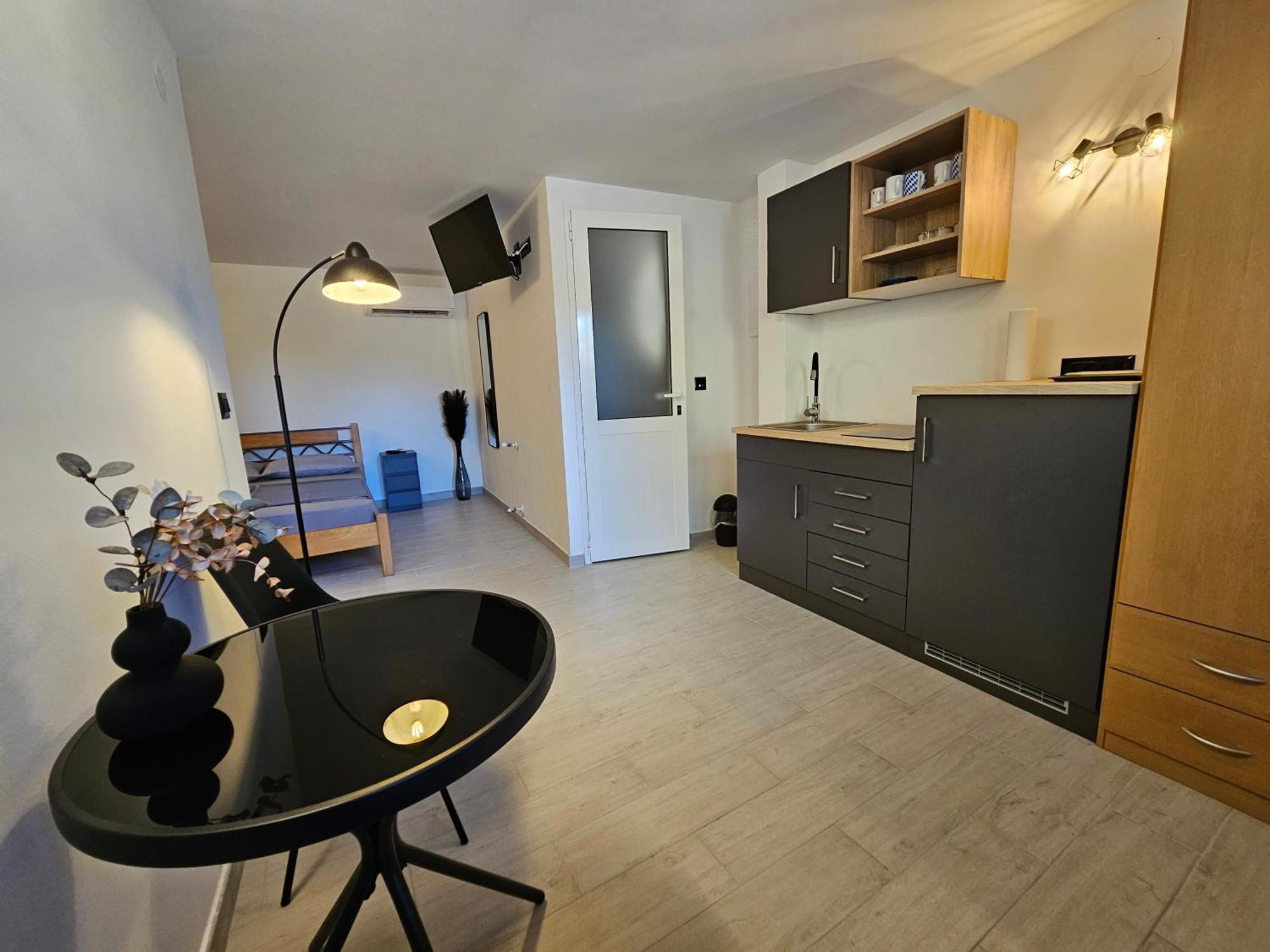 Keser Apartments Rovinj Exteriör bild