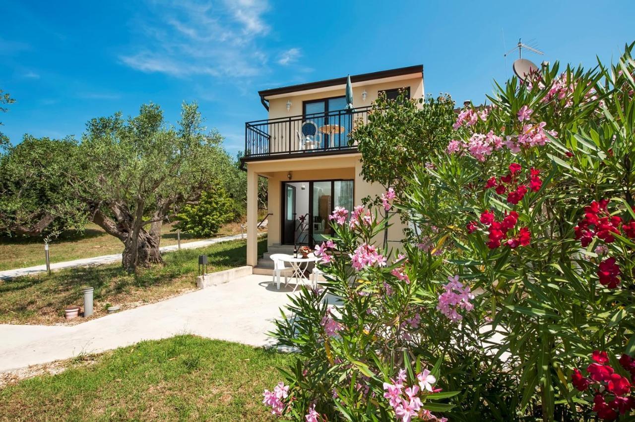 Keser Apartments Rovinj Exteriör bild