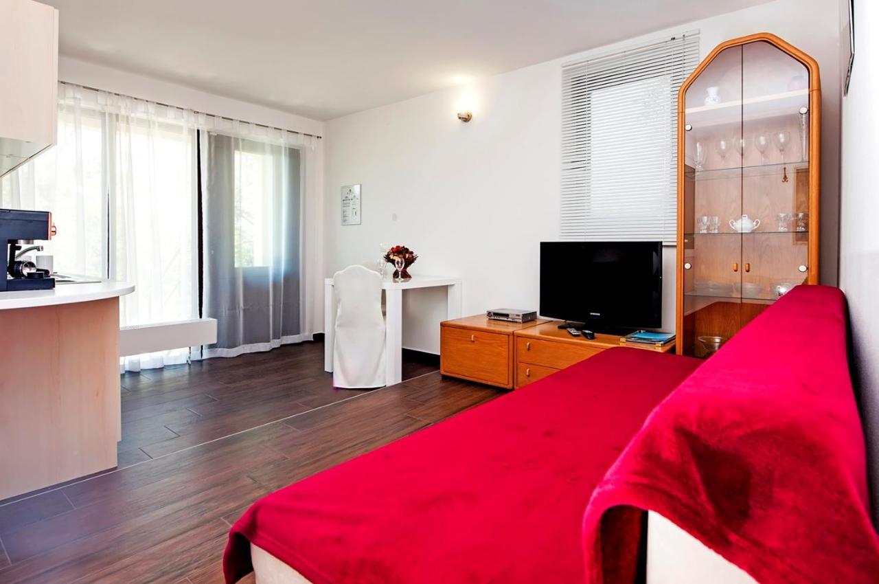 Keser Apartments Rovinj Exteriör bild