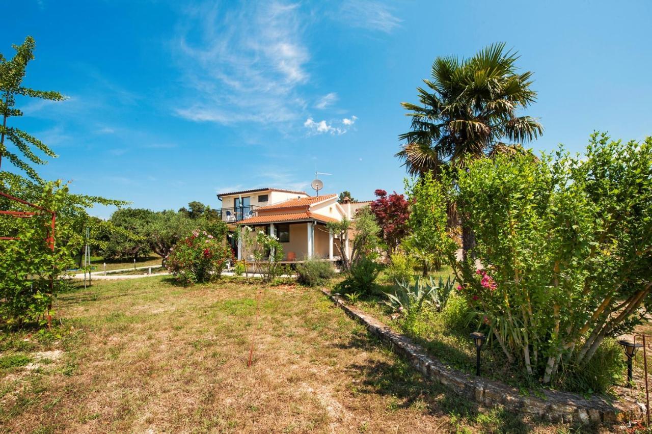 Keser Apartments Rovinj Exteriör bild